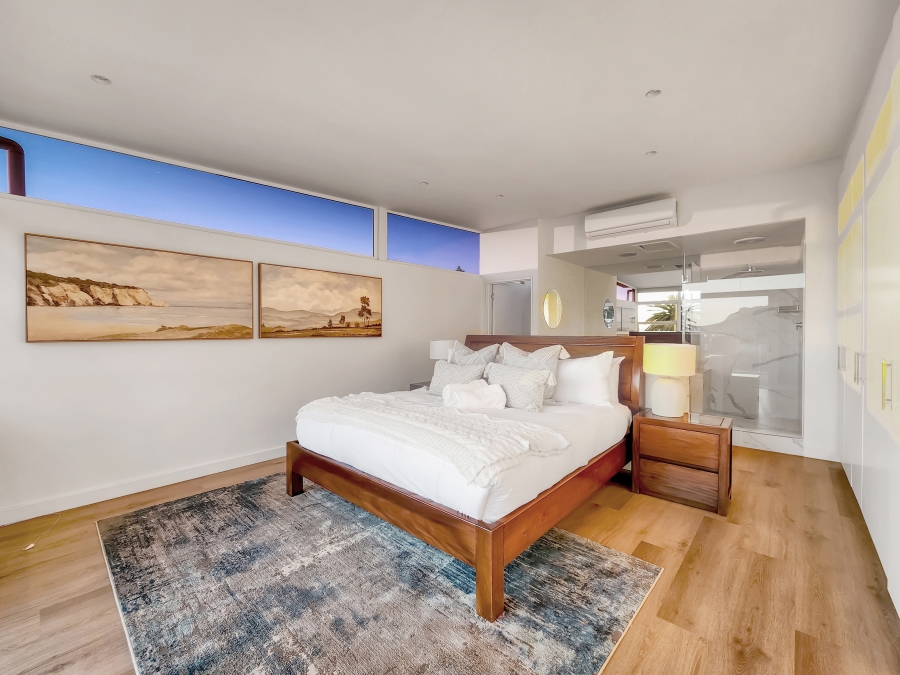 4 Bedroom Property for Sale in Camps Bay Western Cape